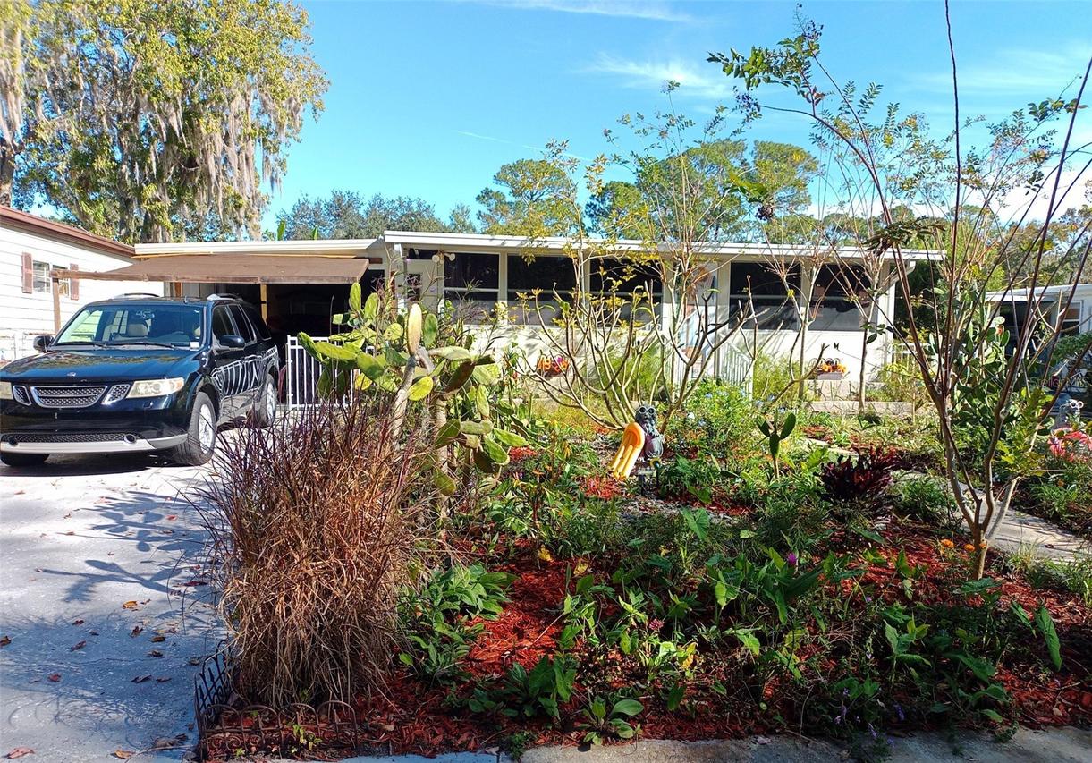 109 Fern Dr., Debary, FL 32713