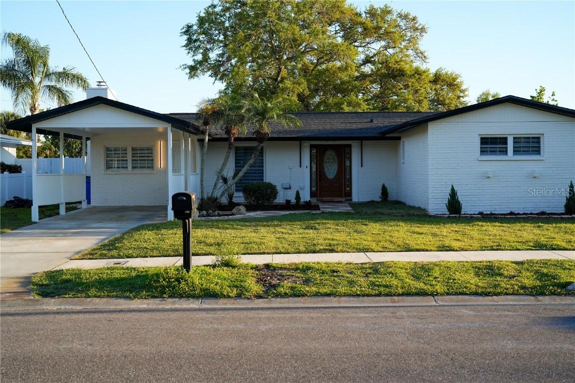 8412 Stillbrook Ave., Tampa, FL 33615