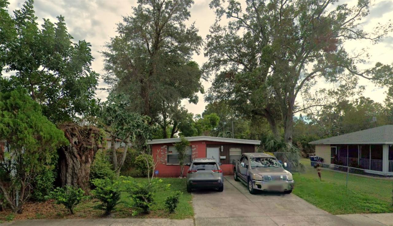 2110 Oakley Ave., St Petersburg, FL 33712
