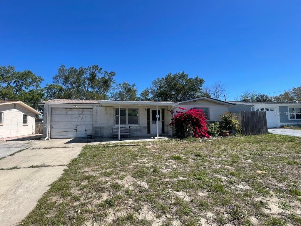 7405 Country Club Dr., Hudson, FL 34667