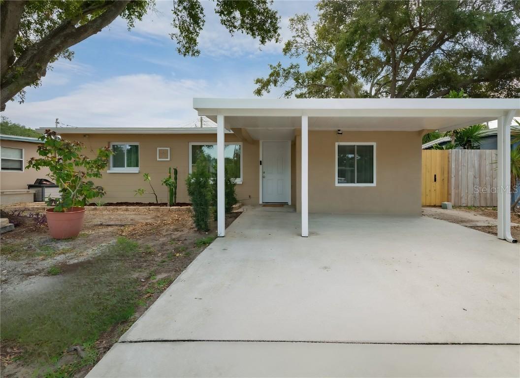 12087 105th Ln., Largo, FL 33773