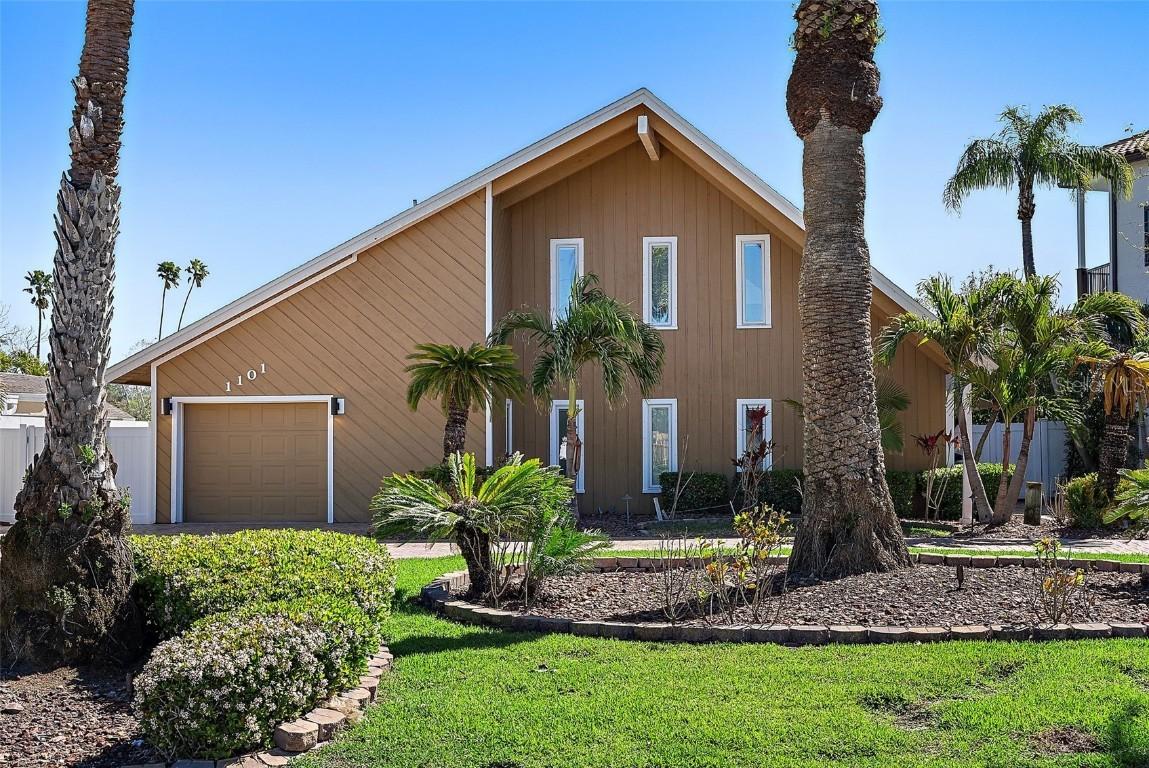 1101 Bay Pine Blvd., Indian Rocks Beach, FL 33785
