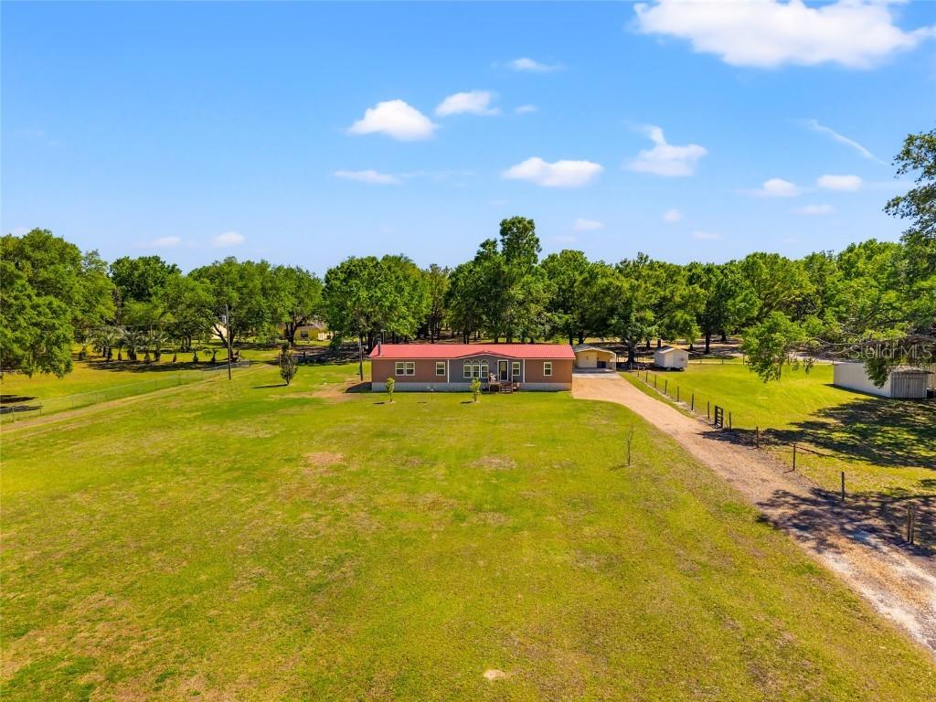 34720 Appaloosa Tr., Zephyrhills, FL 33541