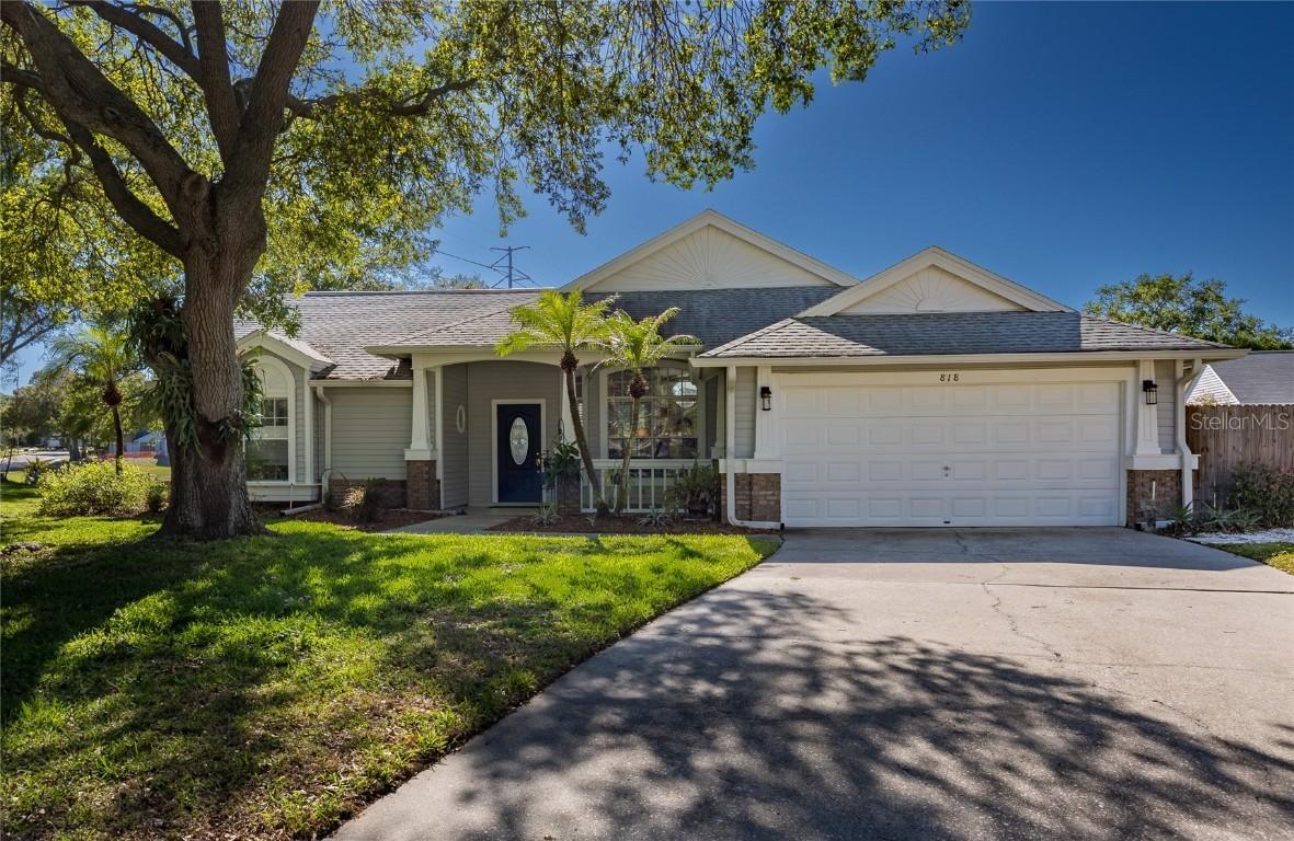 818 Edgehill Dr., Palm Harbor, FL 34684
