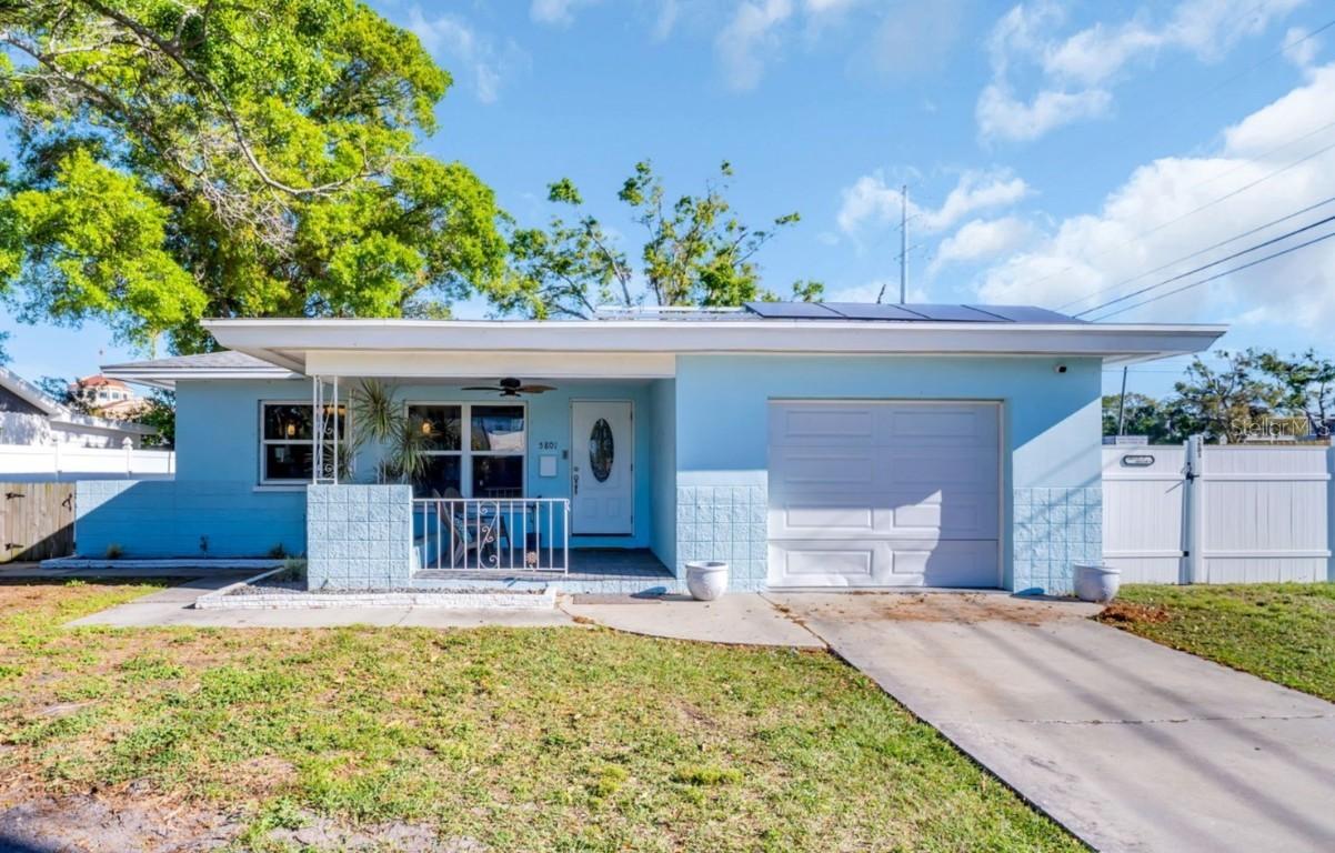 5801 Dartmouth Ave., St Petersburg, FL 33710