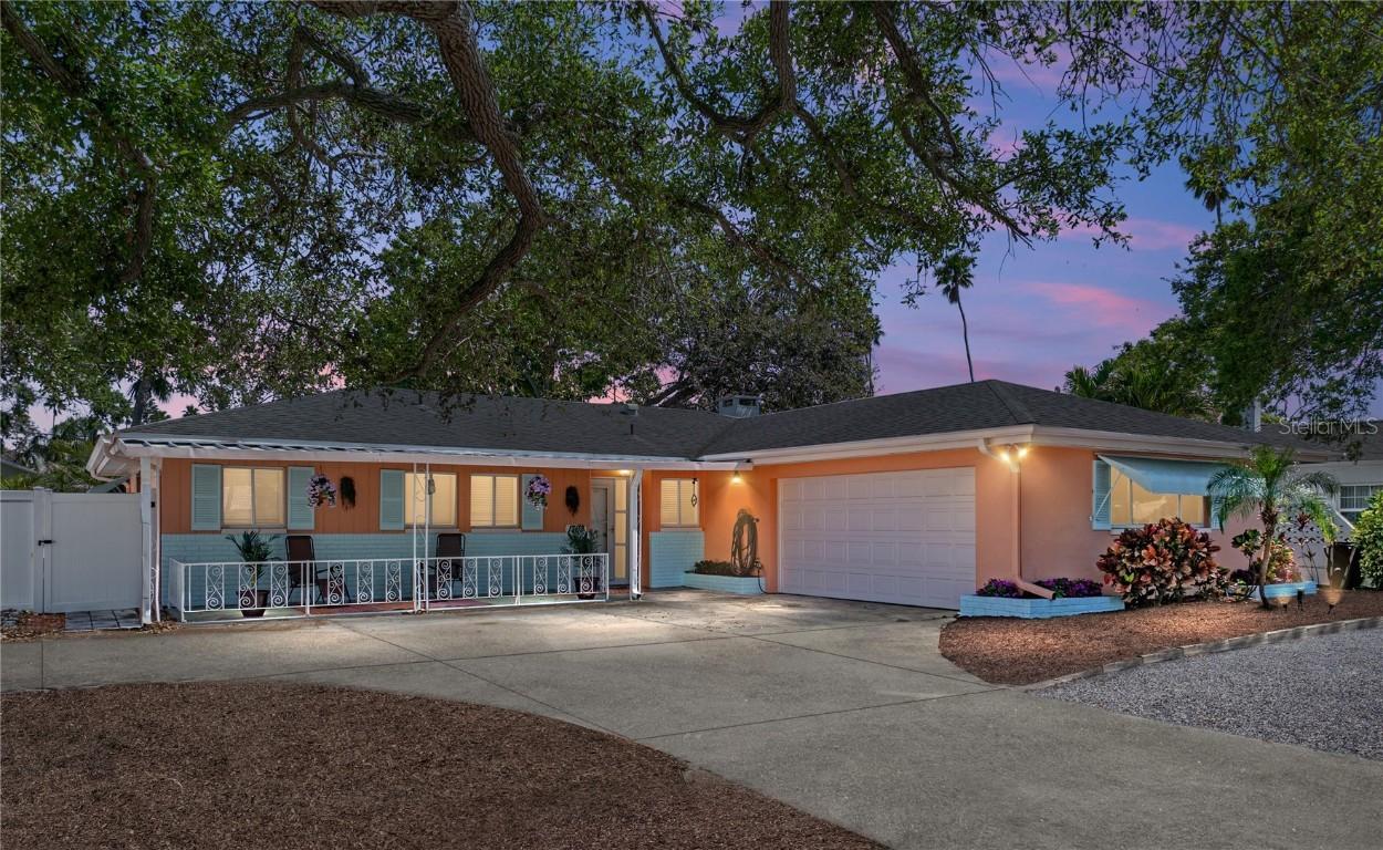 1763 Bayshore Blvd., Dunedin, FL 34698