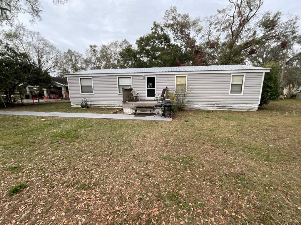1329 Wilkinson Dr., Plant City, FL 33566