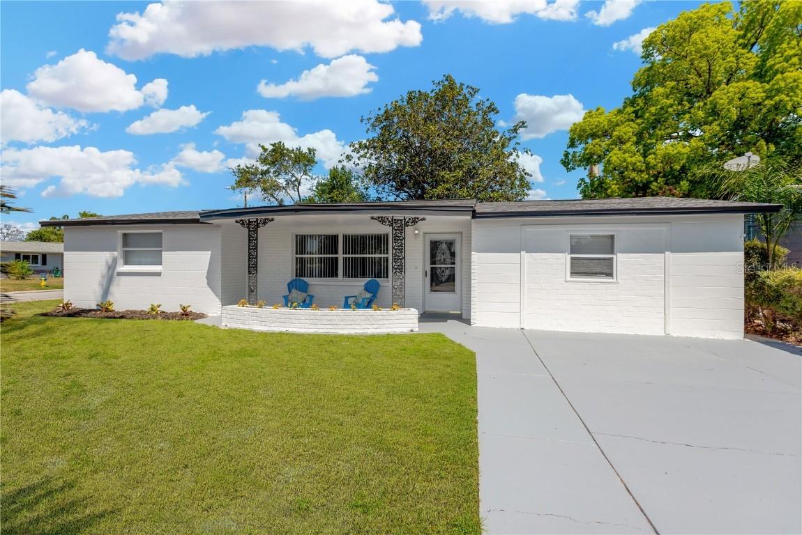 5015 Lofton Dr., New Port Richey, FL 34652