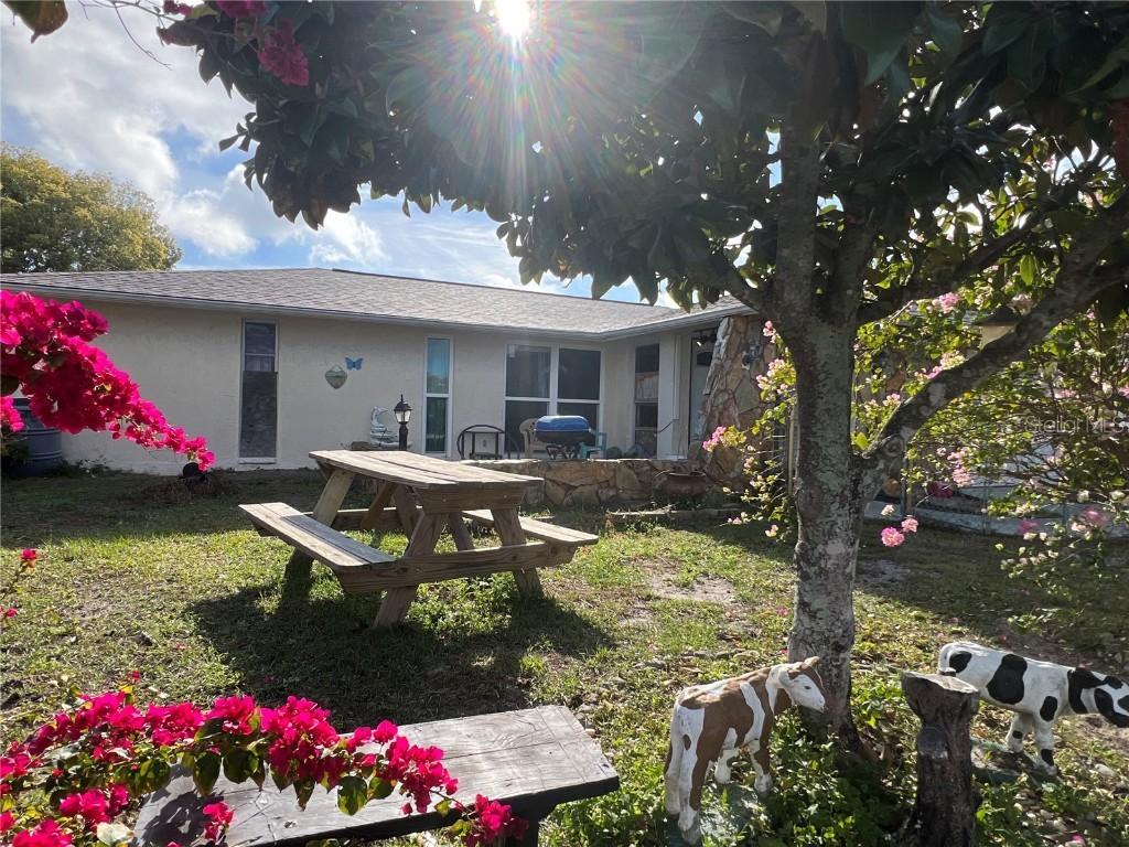 9110 Lunar Ln., Port Richey, FL 34668