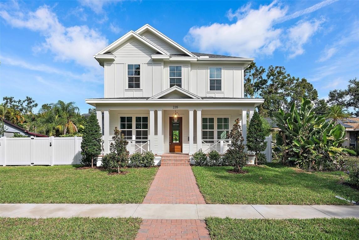235 24th Ave., St Petersburg, FL 33705