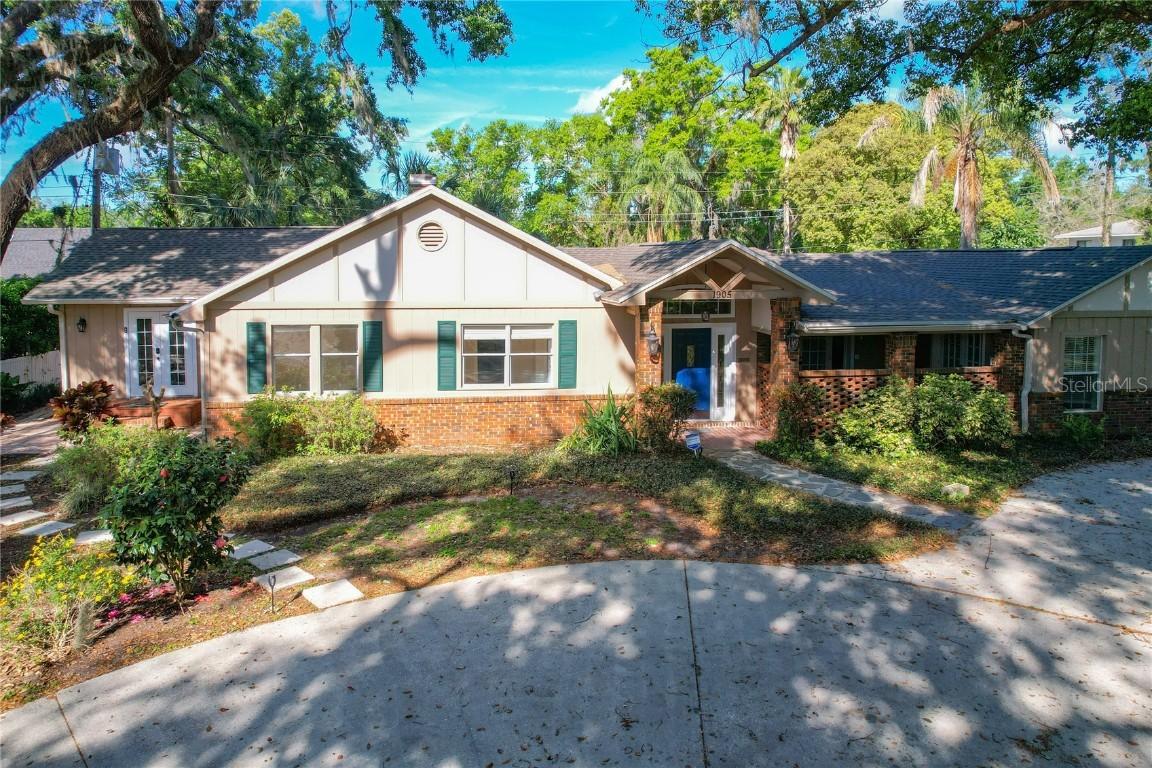 1905 Seminole Tr., Lakeland, FL 33803