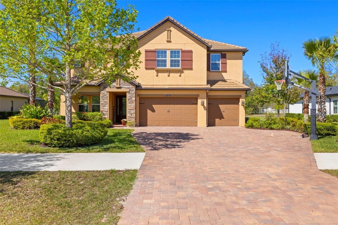 17915 Barn Close Dr., Lutz, FL 33559