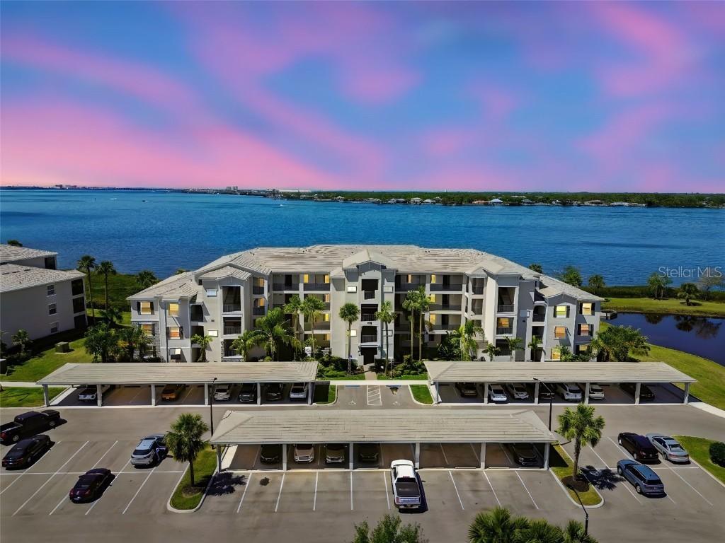 1030 Tidewater Shores Loop #104, Bradenton, FL 34208