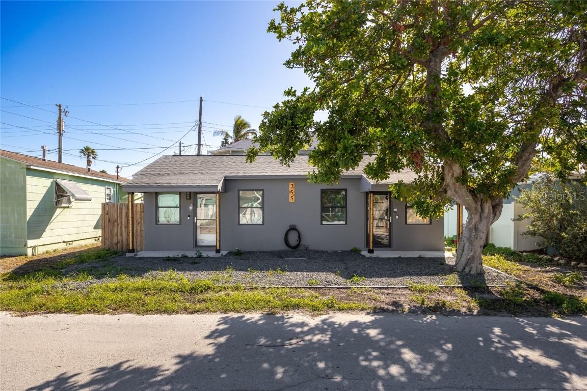 255 146th Ave E Ave., Madeira Beach, FL 33708