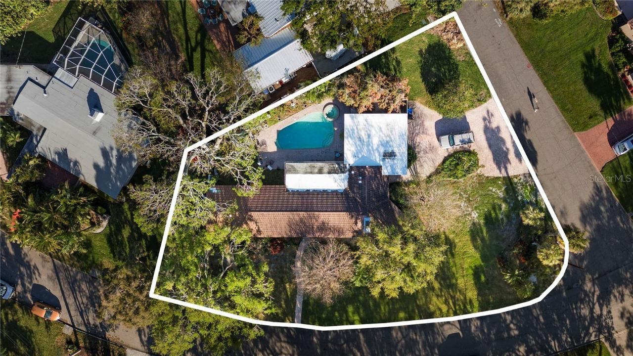 6305 Bahama Shores Dr., St Petersburg, FL 33705