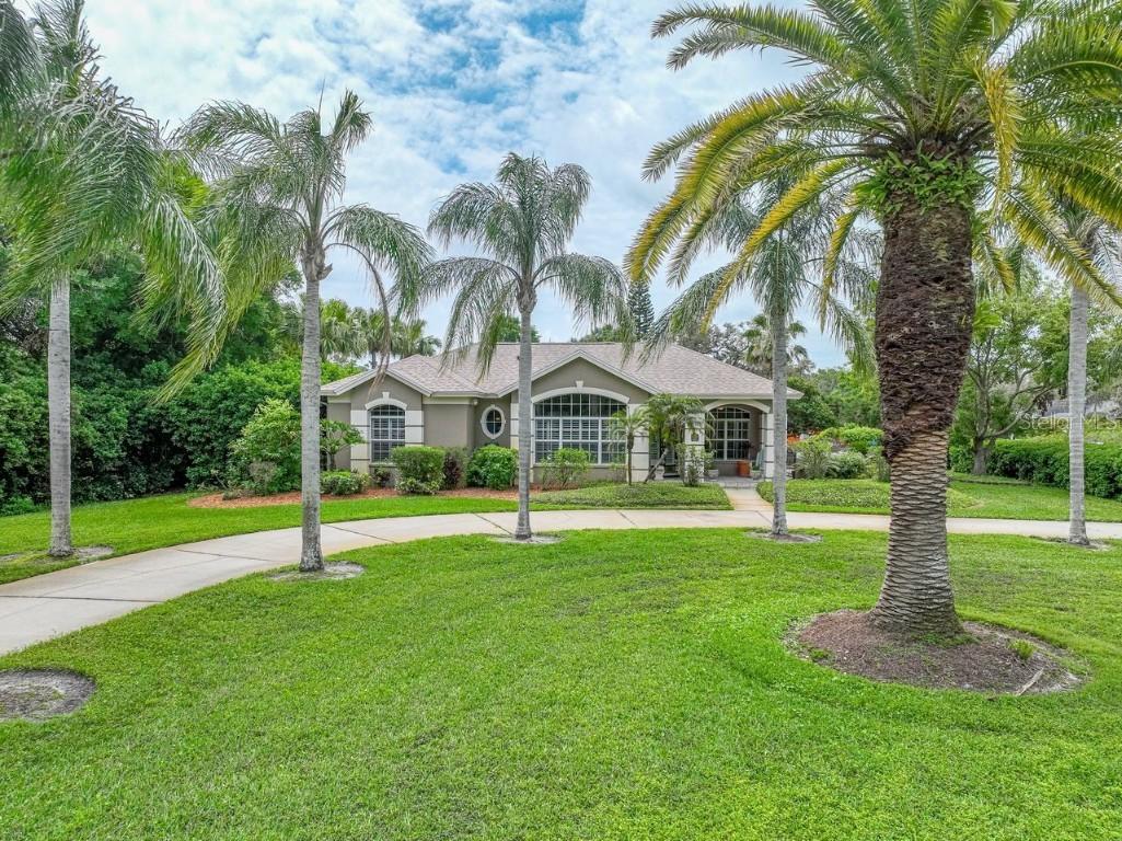 9302 Roberts Rd., Odessa, FL 33556