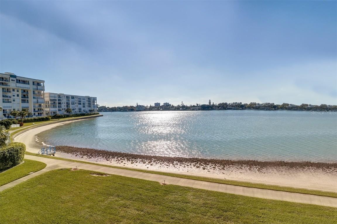 7984 Sailboat Key Blvd. #105, South Pasadena, FL 33707