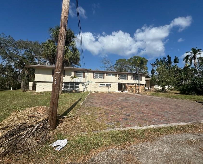 4628 Cypress Way, St Petersburg, FL 33705