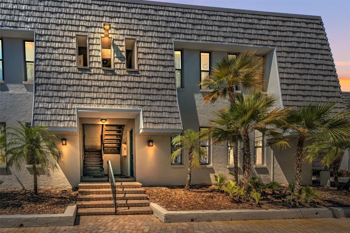 704 Lyndhurst St. #604, Dunedin, FL 34698