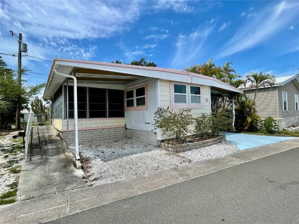 34188 Canal Dr., Pinellas Park, FL 33781