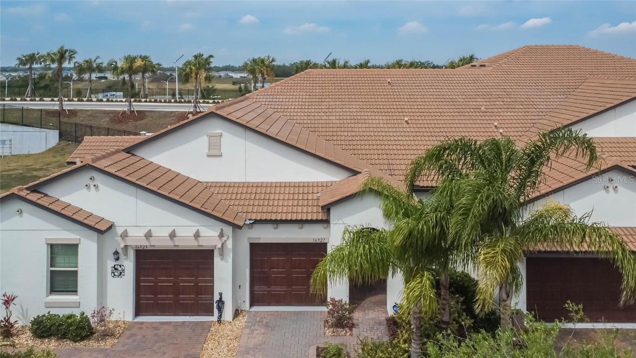 16927 April Plush Dr., Wimauma, FL 33598