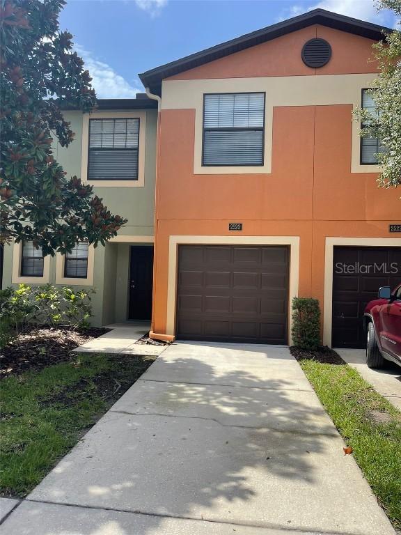 2520 Edgewater Falls Dr., Brandon, FL 33511