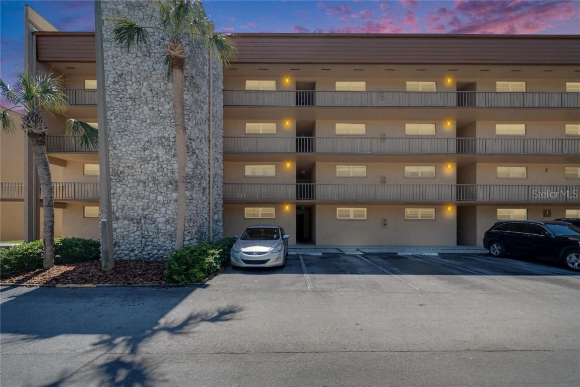 5820 N Church Ave. #241, Tampa, FL 33614