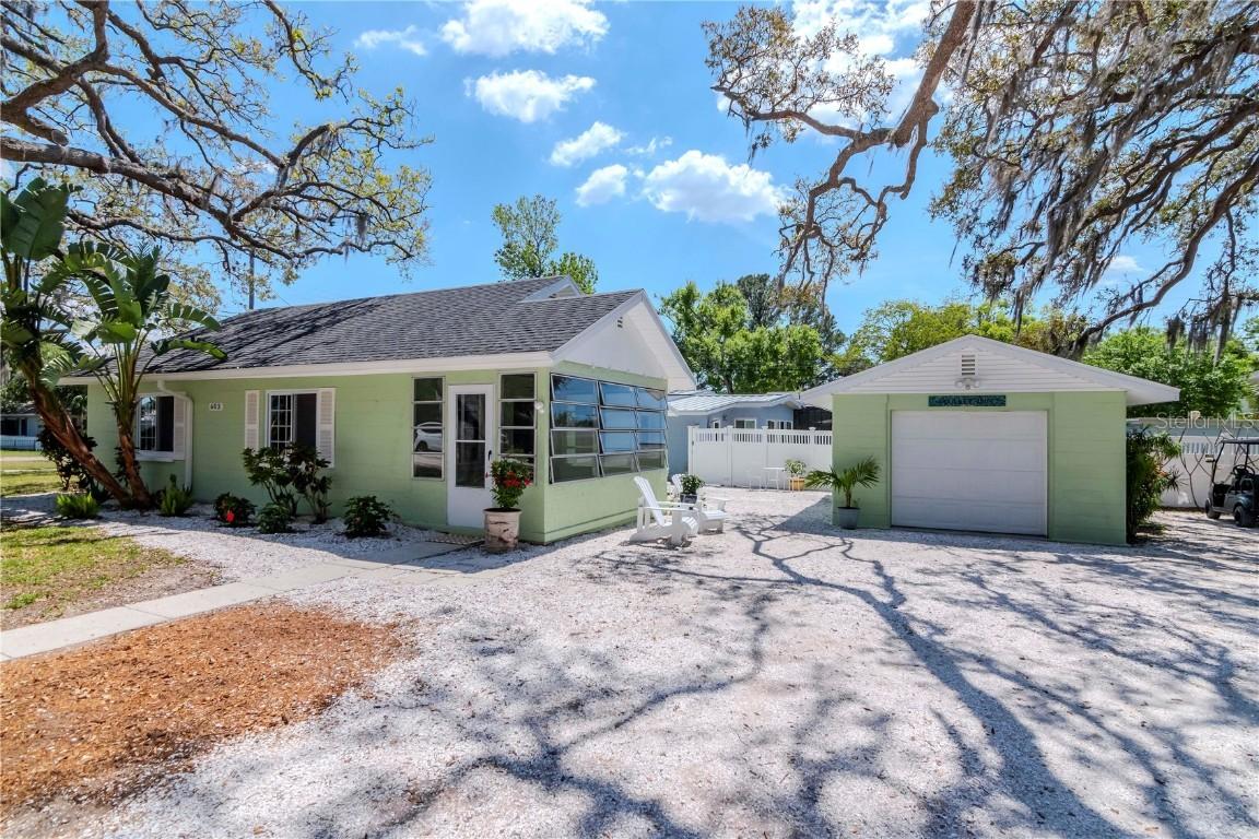 603 Maryland Ave., Crystal Beach, FL 34681