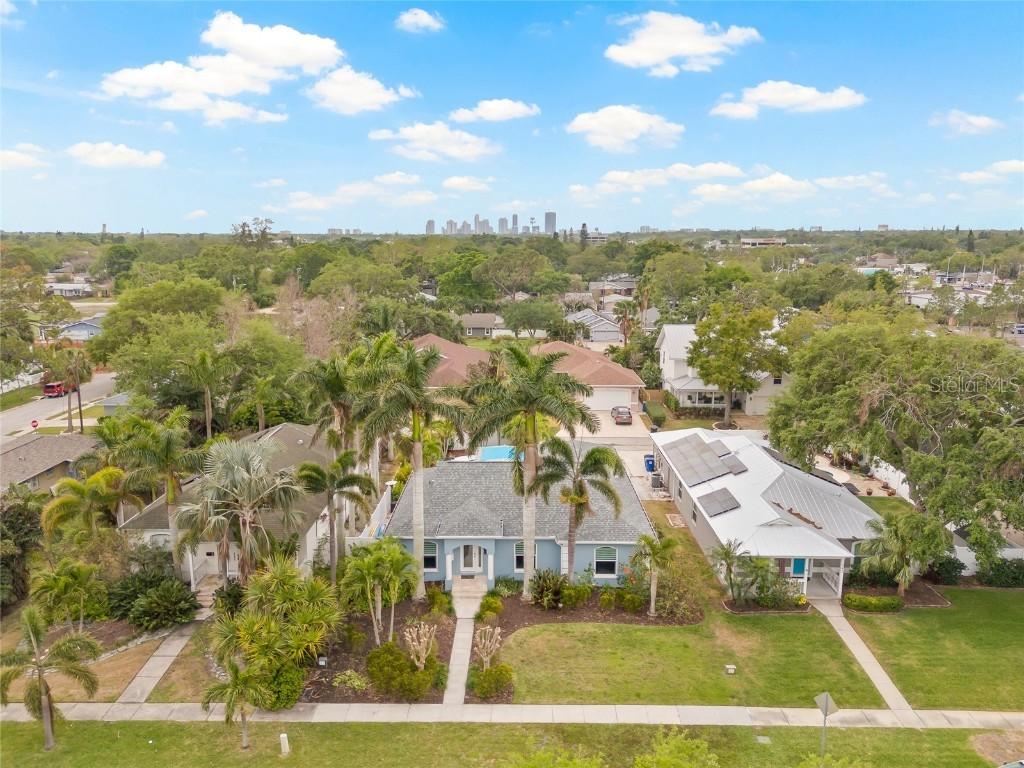 330 47th Ave., St Petersburg, FL 33703