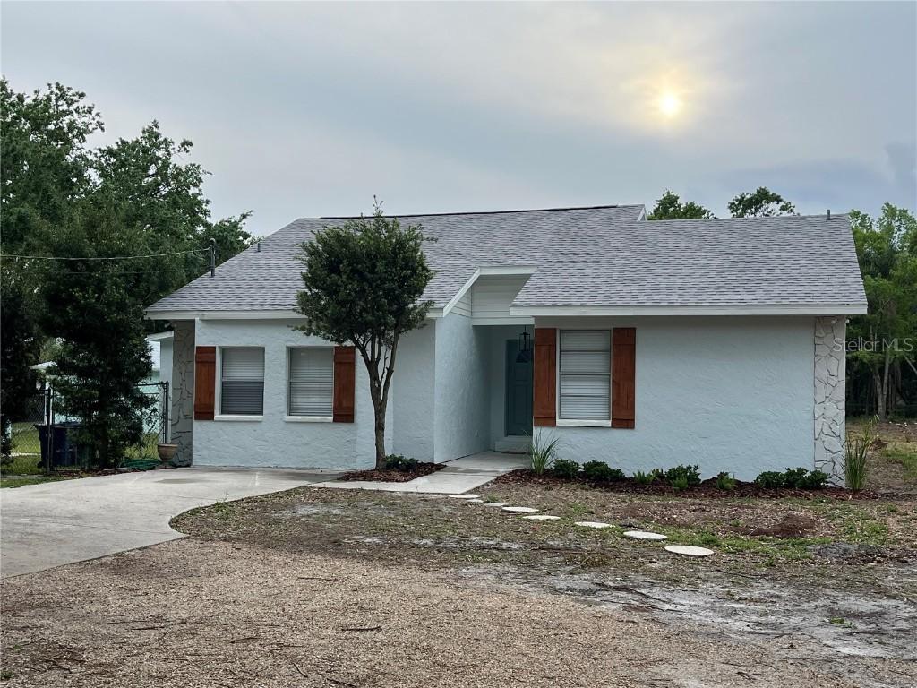 10408 N 50th St. #1/2, Tampa, FL 33617