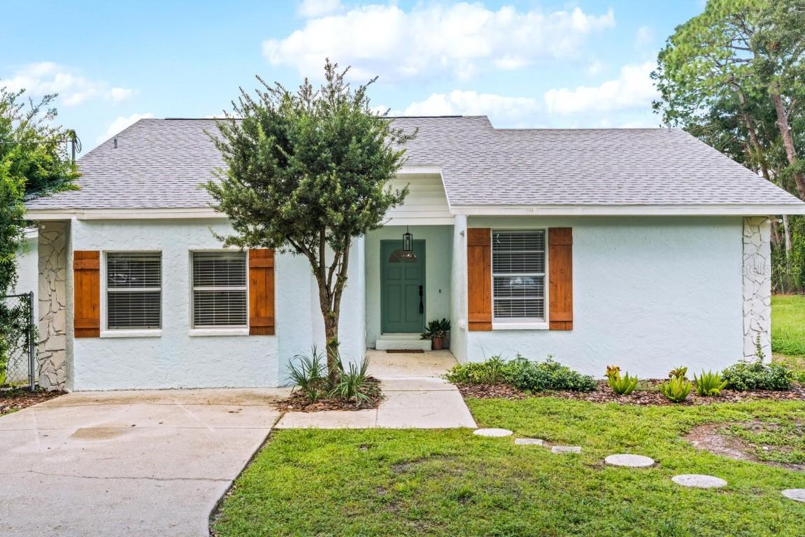 10408 N 50th St. #1/2, Tampa, FL 33617