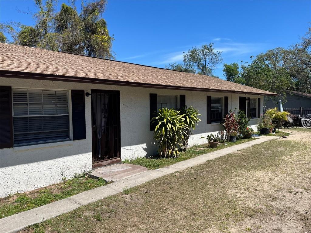 8525 N Semmes St., Tampa, FL 33604