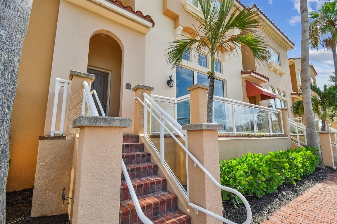 525 Mandalay Ave. #33, Clearwater Beach, FL 33767