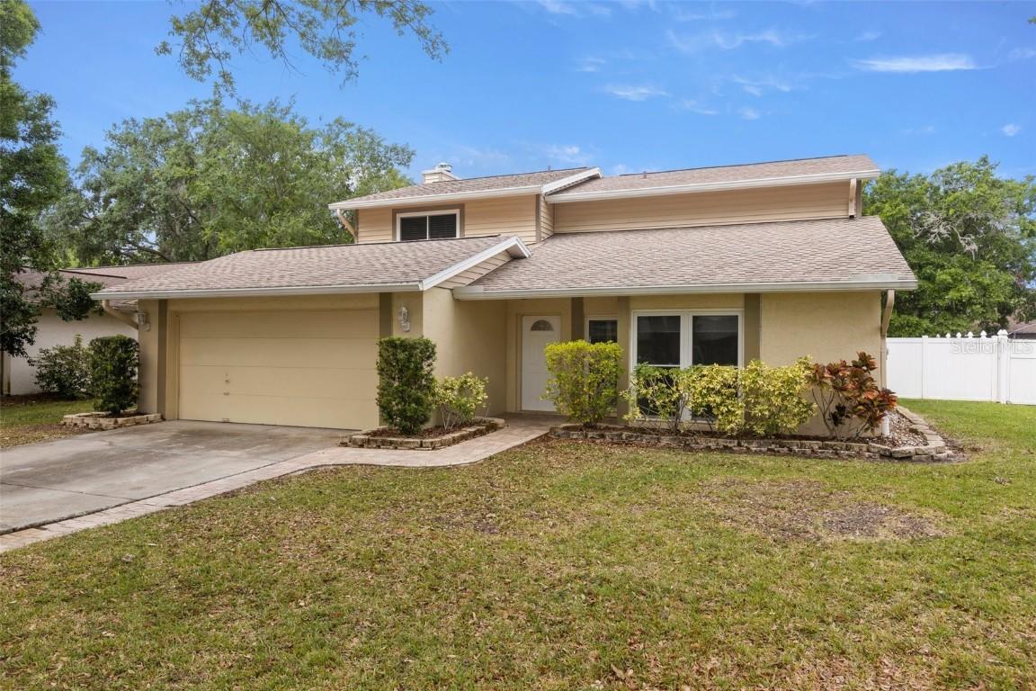 15906 Country Pl., Tampa, FL 33624