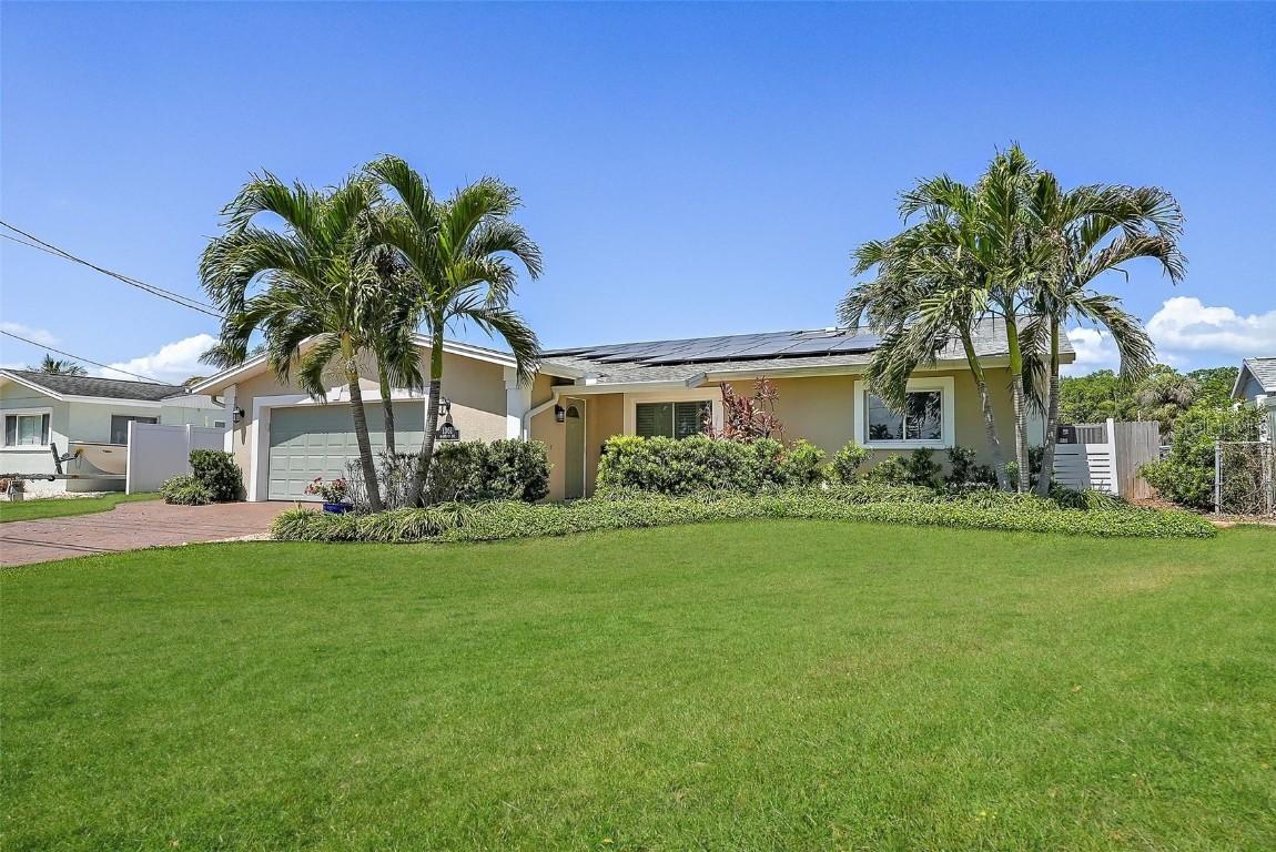 1361 46th Ave., St Petersburg, FL 33703