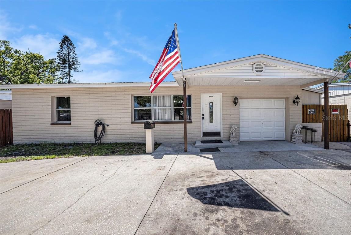 8410 N 56th St., Pinellas Park, FL 33781