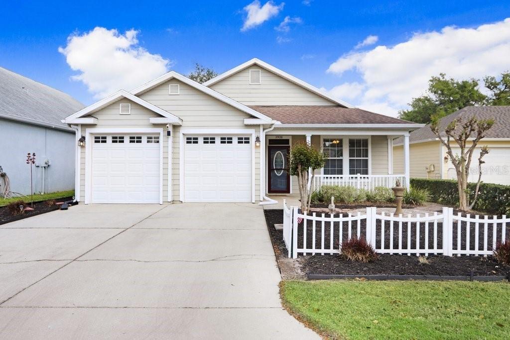 37438 Picketts Mill Ave., Zephyrhills, FL 33542
