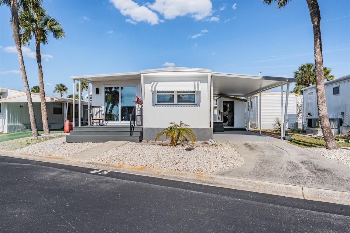 4851 W Gandy Blvd. #B15L25, Tampa, FL 33611