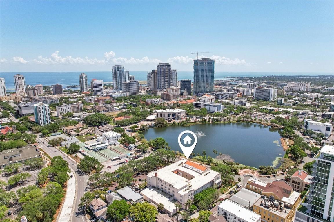 701 Mirror Lake Dr. #119, St Petersburg, FL 33701