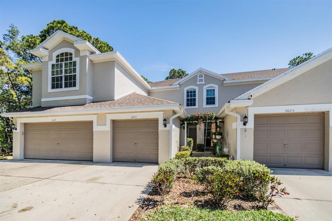3621 Country Pointe Pl., Palm Harbor, FL 34684