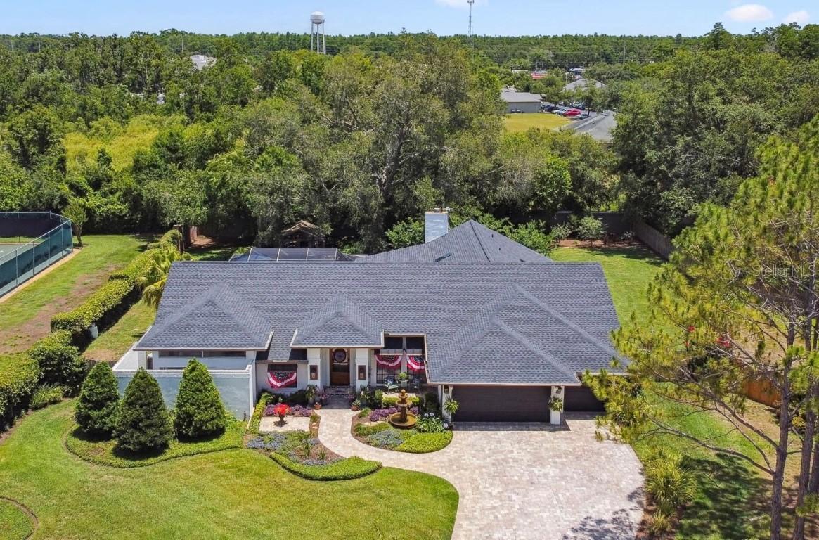 506 Crystal Grove Blvd., Lutz, FL 33548
