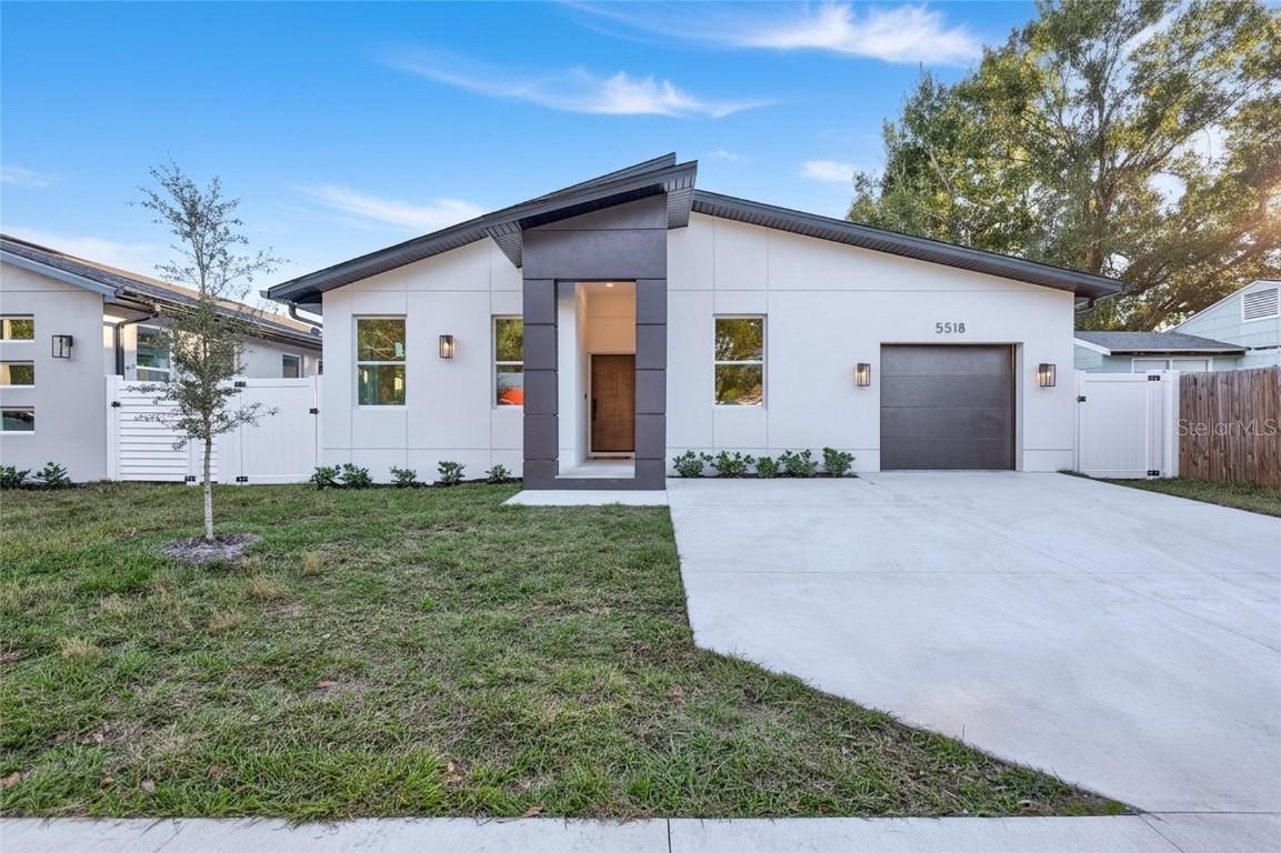 5518 Newton Ave., Gulfport, FL 33707