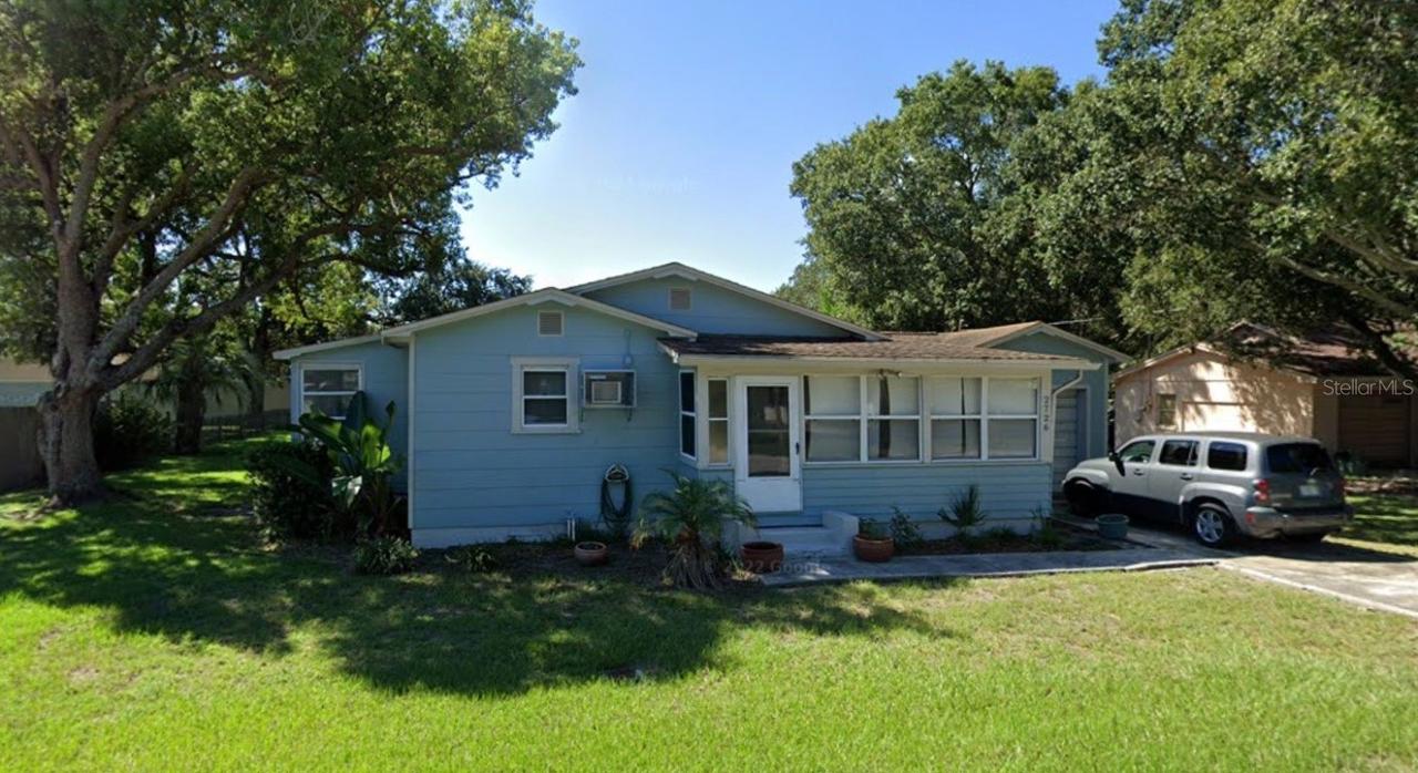 2726 Pinehurst Ave., Belleair Bluffs, FL 33770