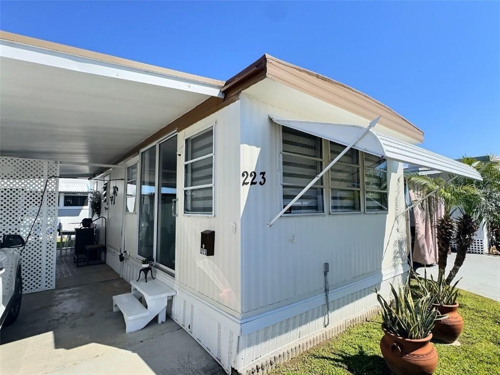 800 32nd Ave. #223, St Petersburg, FL 33705