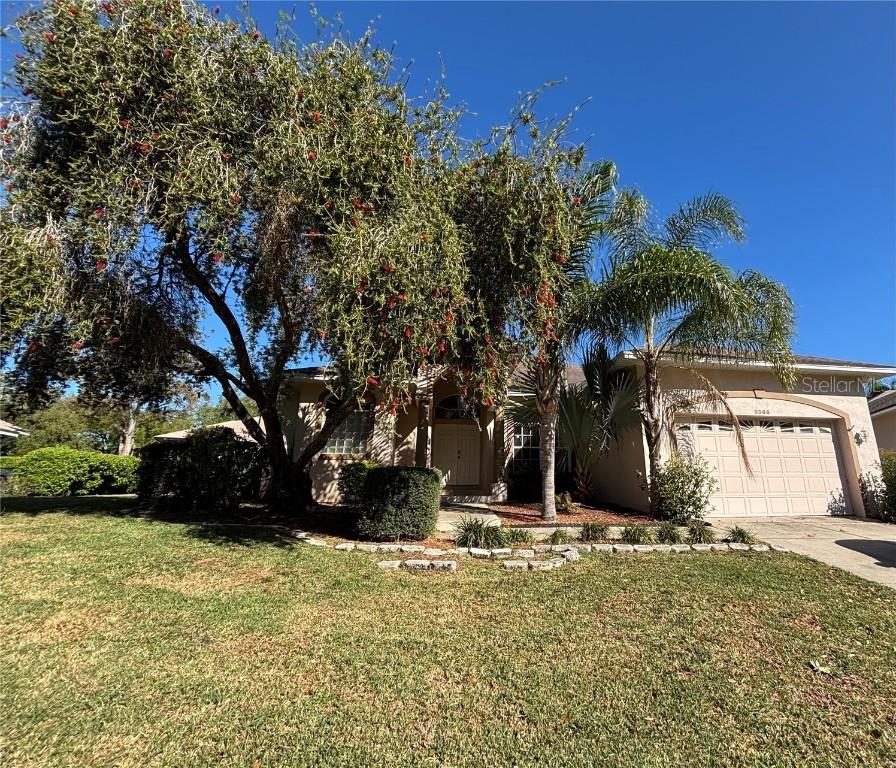 5366 Longleaf Ct., Lakeland, FL 33810