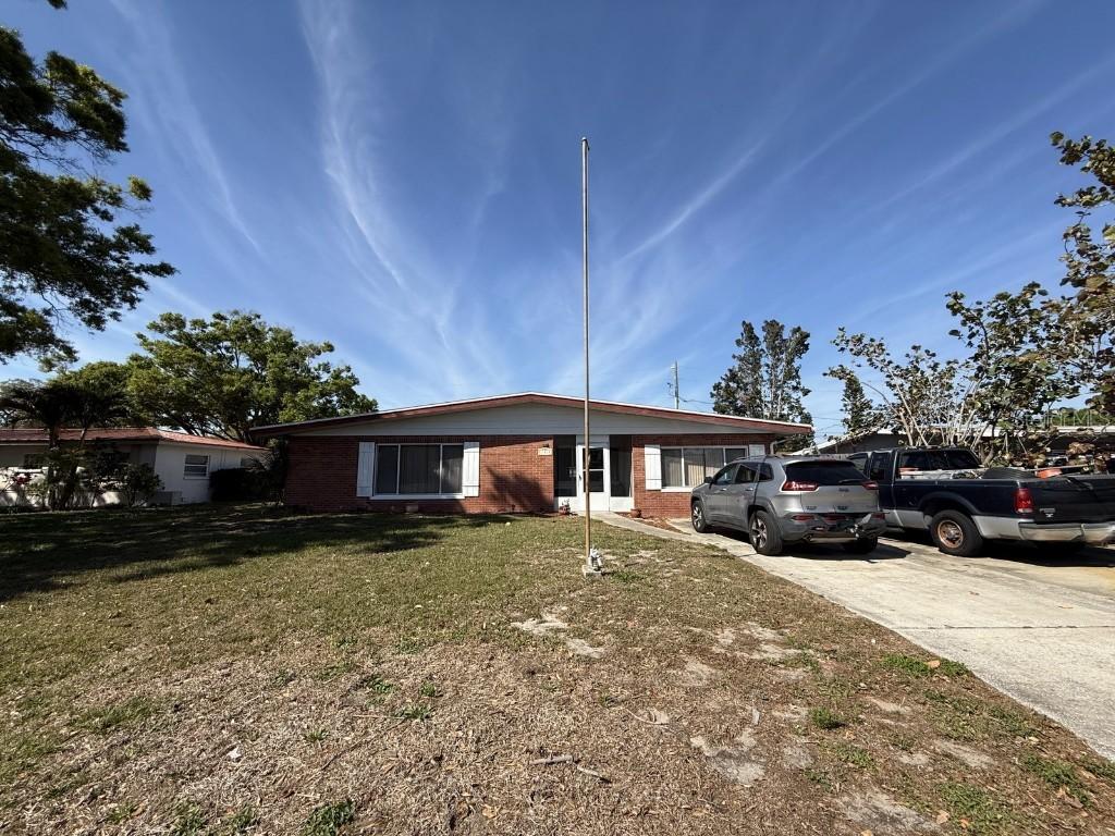 [Address Hidden by Seller], Seminole, FL 33772