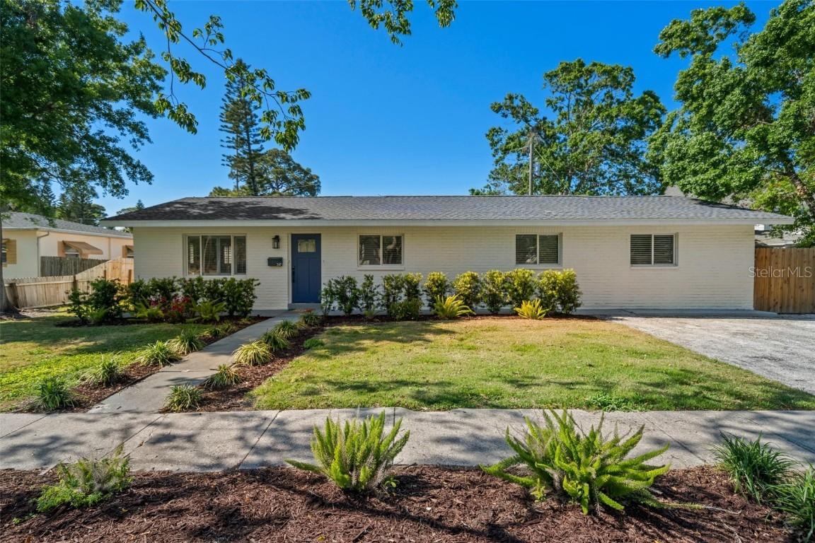 347 Patica Rd., St Petersburg, FL 33702