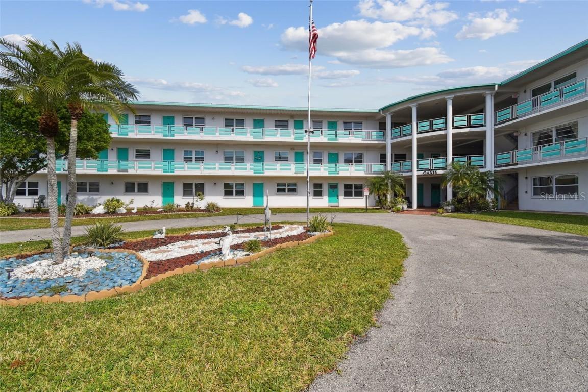 1900 59th Ave. #108, St Petersburg, FL 33714