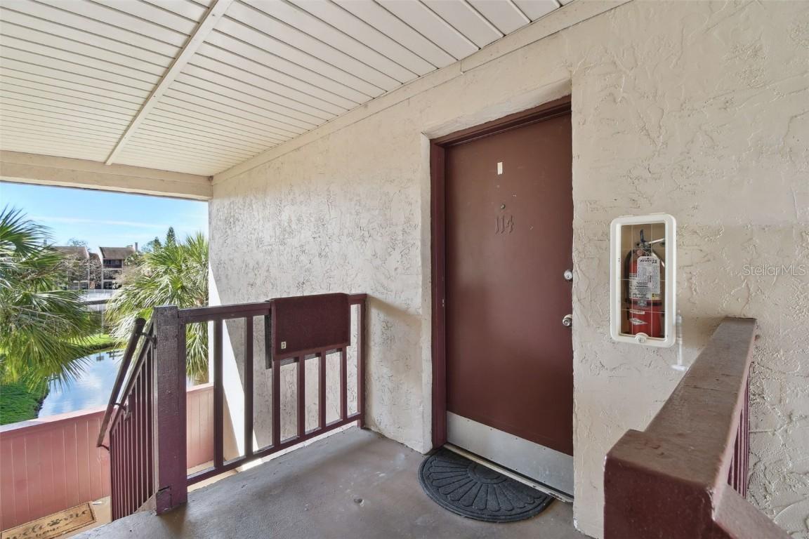 3828 N Lake Dr. #114, Tampa, FL 33614