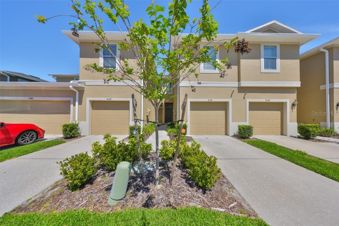 2138 Broadway View Ave., Brandon, FL 33510